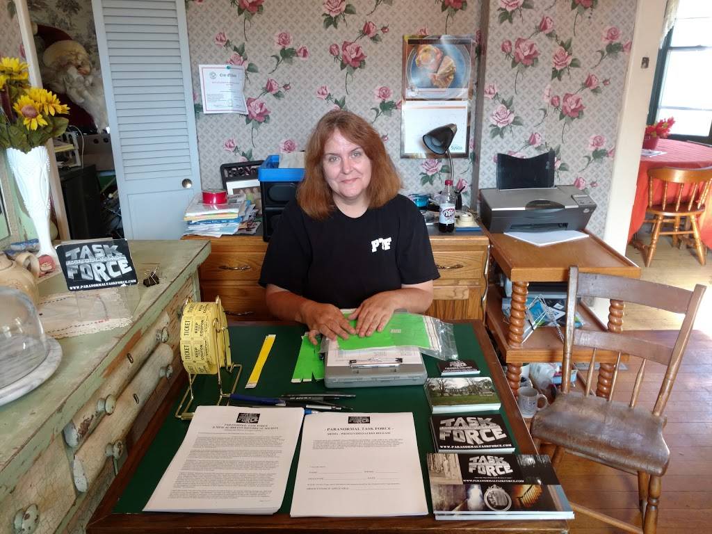 Sweet Memories Sandwich Shop | restaurant | 105 W Breton St, Potosi, MO 63664, USA | 5734369140 OR +1 573-436-9140