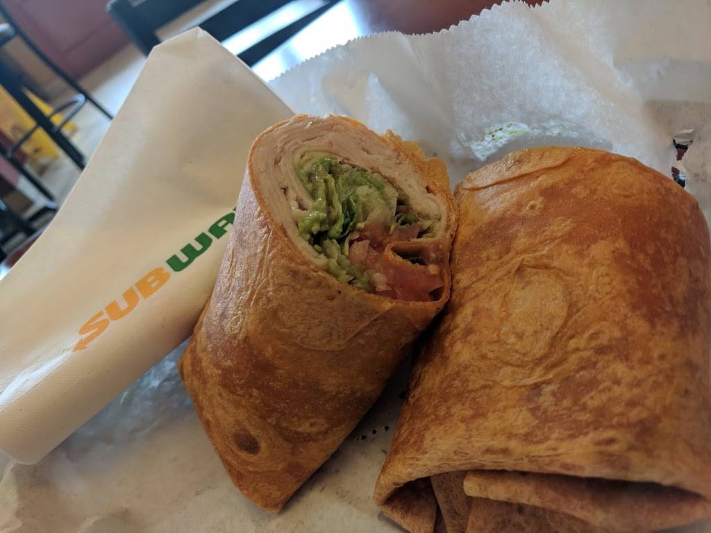 Subway | restaurant | 1, 320 King St, Alexandria, VA 22314, USA | 7038794321 OR +1 703-879-4321