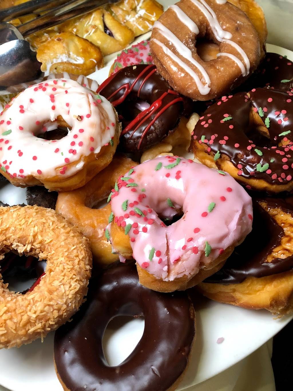 Joey Chius Greenspring Inn | restaurant | 10801 Falls Rd, Lutherville-Timonium, MD 21093, USA | 4108231125 OR +1 410-823-1125