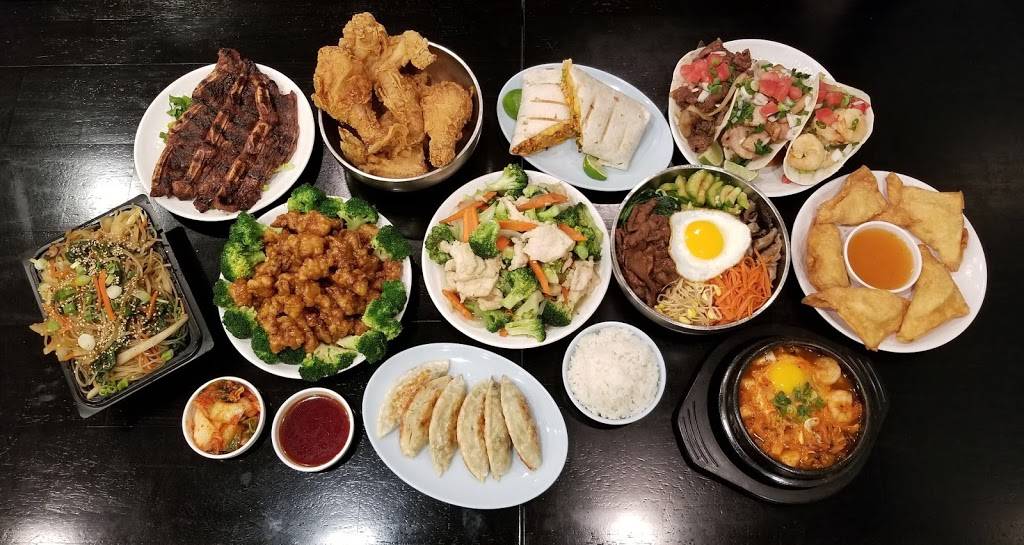 Kor-Fusion Cafe | restaurant | 1514 W Taylor St, Chicago, IL 60607, USA | 3122439559 OR +1 312-243-9559