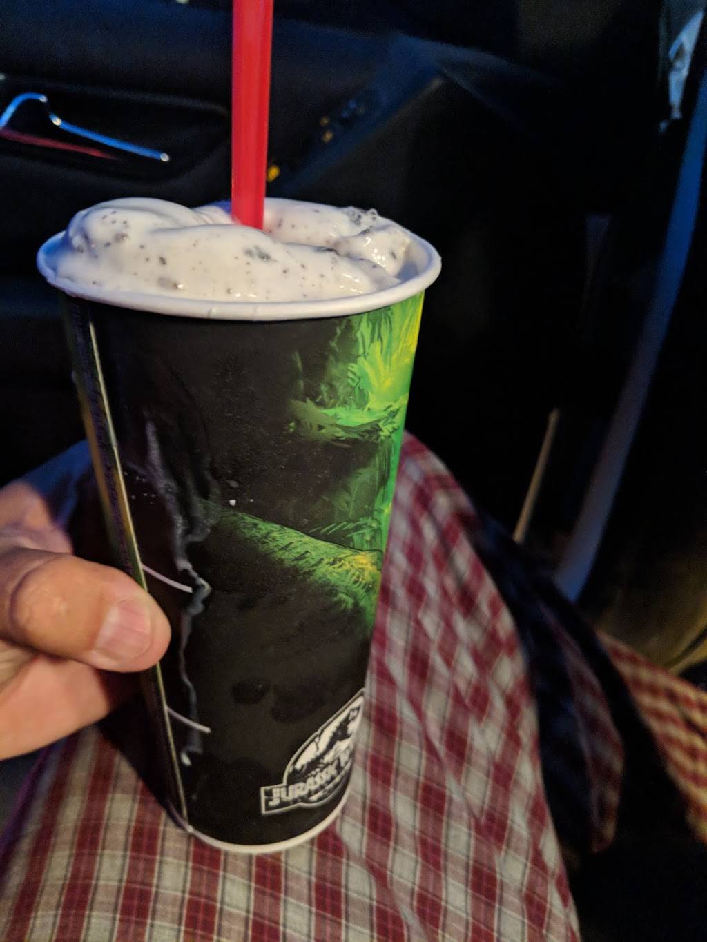 Dairy Queen Grill & Chill | restaurant | 288 Main St, Wasaga Beach, ON L9Z 2N6, Canada | 7053523737 OR +1 705-352-3737