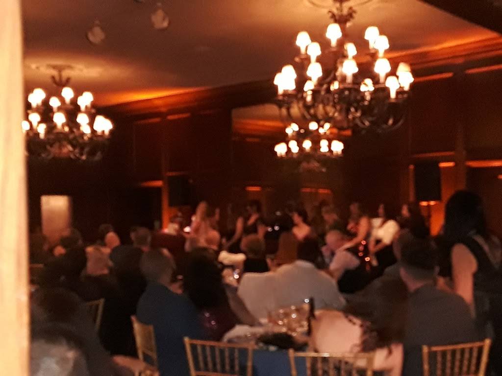 Lakeside Country Club | restaurant | 4500 South Lakeside Dr, Burbank, CA 91505, USA | 8189840601 OR +1 818-984-0601