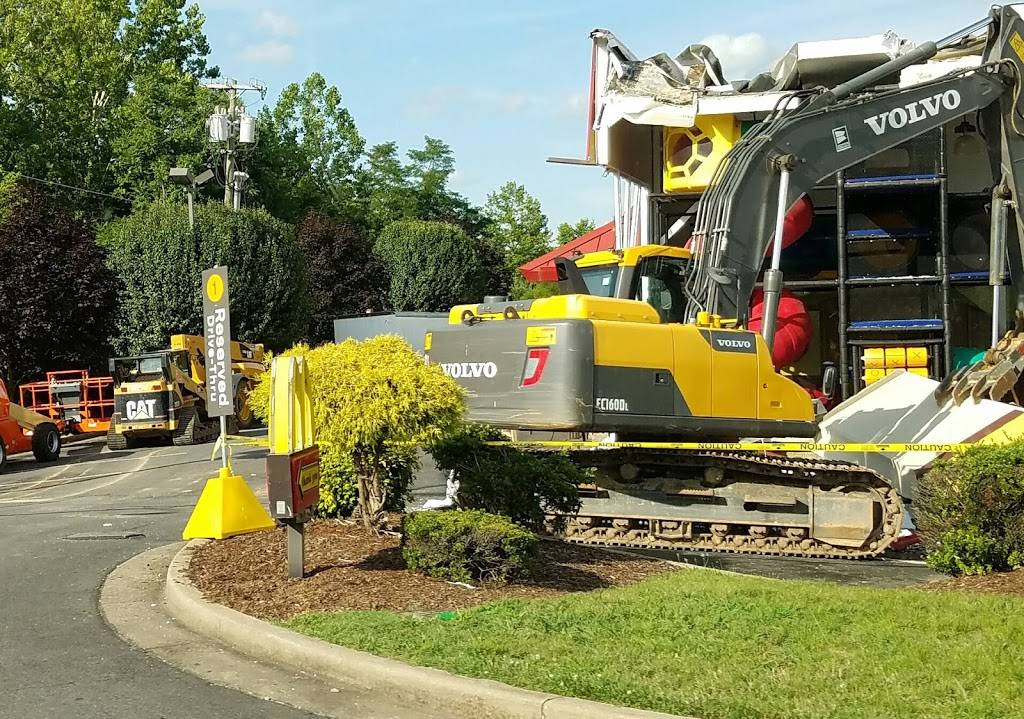 McDonalds | cafe | 529 Jonesborough Rd, Erwin, TN 37650, USA | 4237435821 OR +1 423-743-5821