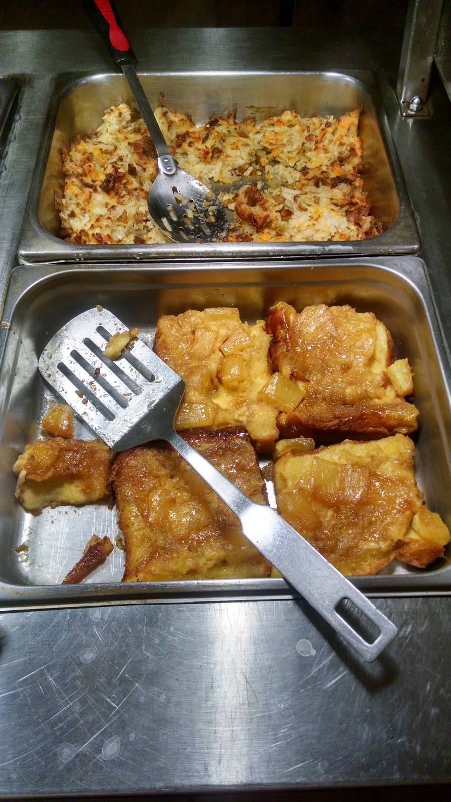 Moms Place | restaurant | 501 Hoult Rd, Fairmont, WV 26554, USA | 3045348055 OR +1 304-534-8055