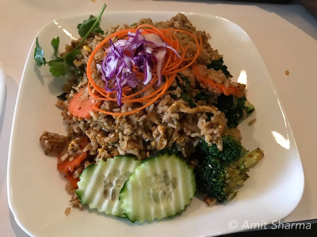 Mali Thai Cuisine | restaurant | 4955 S Ulster St, Denver, CO 80237, USA | 3037736254 OR +1 303-773-6254