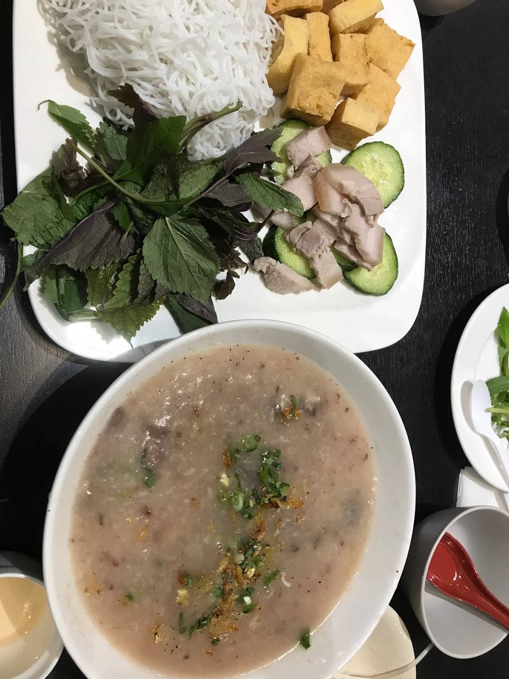Phở Sơn | restaurant | 100-2319 Keele St, North York, ON M6M 4A1, Canada | 4169013437 OR +1 416-901-3437