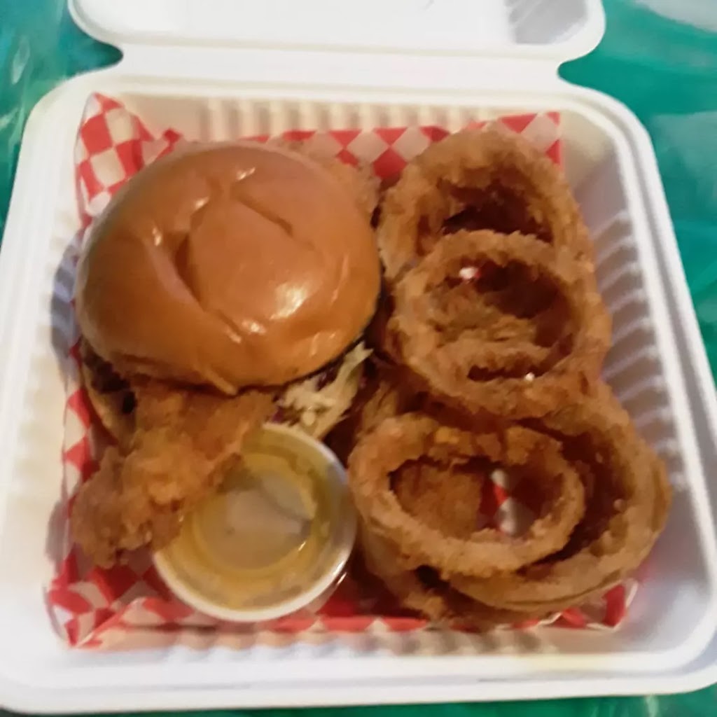 Muddy Waters Seafood Kitchen | restaurant | 22350 E Martin Dr, Porter, TX 77365, USA | 2816237302 OR +1 281-623-7302