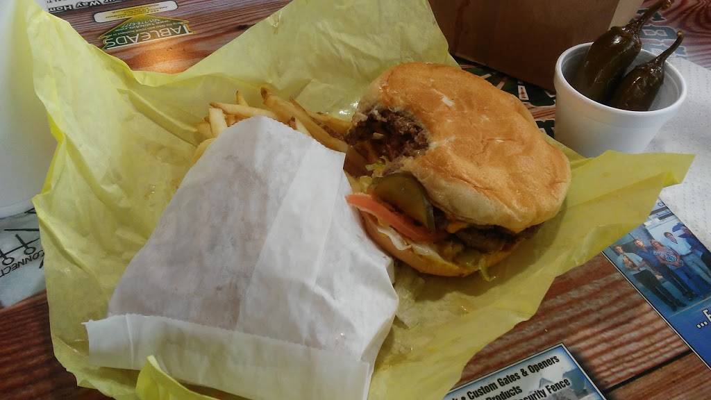 Country Burger | restaurant | 1700 14th St, Plano, TX 75074, USA | 9724232210 OR +1 972-423-2210