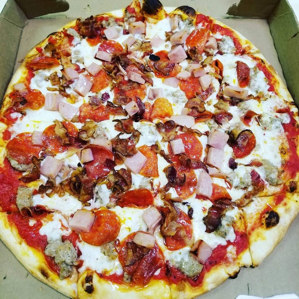 Marios Italian Grill | restaurant | 1300 Savannah Hwy #4, Charleston, SC 29407, USA | 8437662049 OR +1 843-766-2049