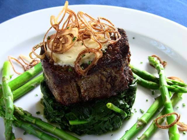 The Maine Dining Room | restaurant | 162 Main St, Freeport, ME 04032, USA | 2078659377 OR +1 207-865-9377