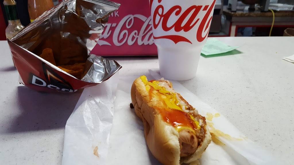 Charlie Josephs | restaurant | 2238 W Point Rd, LaGrange, GA 30240, USA | 7068840379 OR +1 706-884-0379