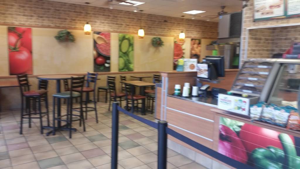 Subway | restaurant | 9440 Garland Rd Unit 710, Dallas, TX 75218, USA | 2143216823 OR +1 214-321-6823