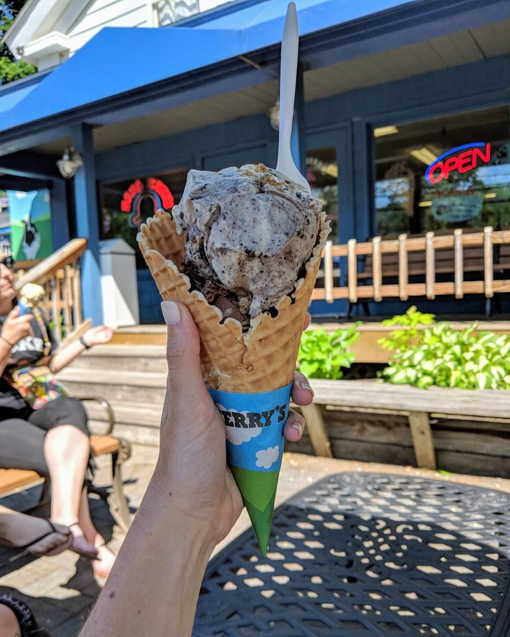 Ben & Jerry’s | bakery | 4950 NY-9N, Bolton Landing, NY 12814, USA | 5186442926 OR +1 518-644-2926
