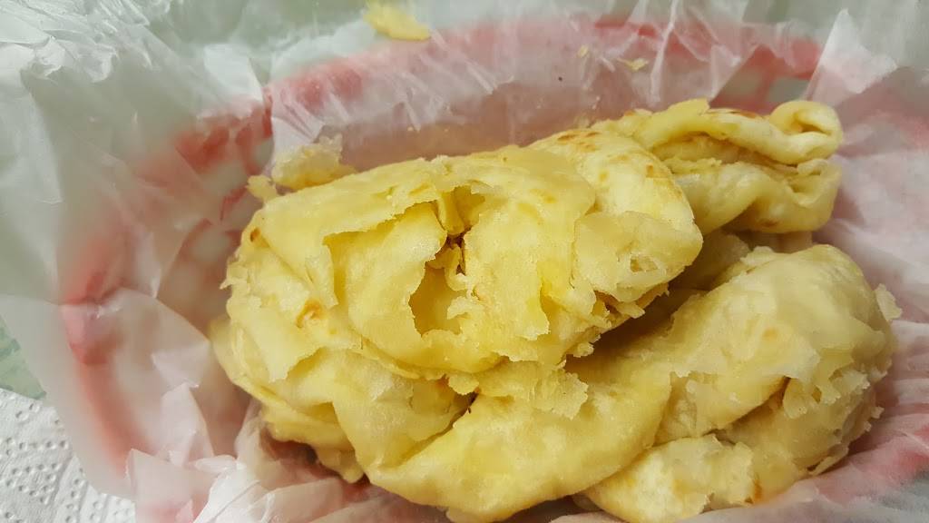 Taras Roti Shop | restaurant | 10006 N 30th St, Tampa, FL 33612, USA | 8138668272 OR +1 813-866-8272