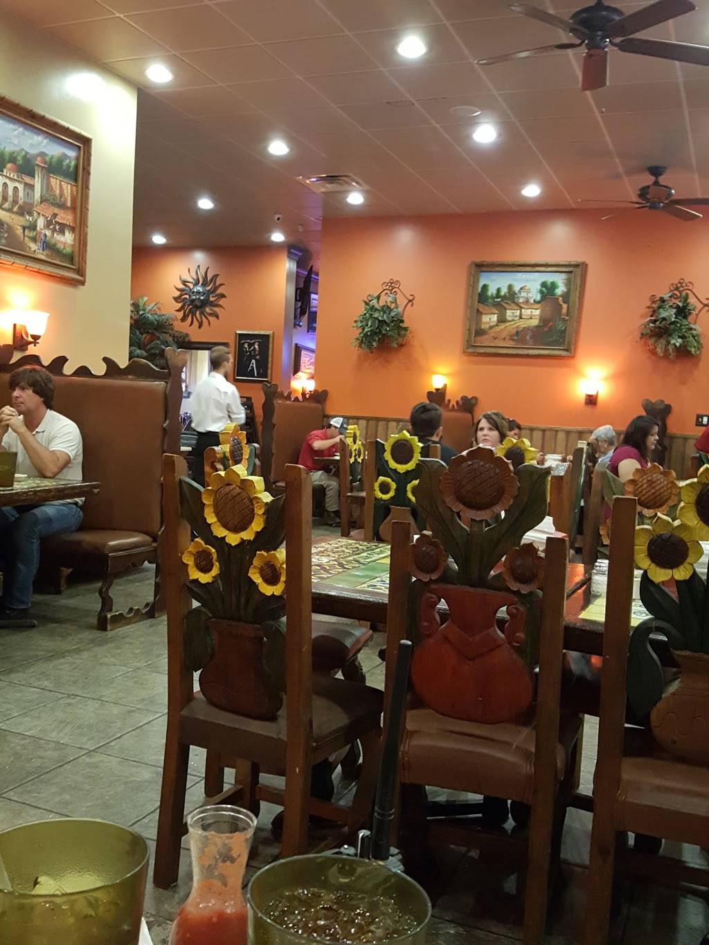 Old Mexico Mexican Restaurant | restaurant | 214 Line Ave, Philadelphia, MS 39350, USA | 6016566686 OR +1 601-656-6686
