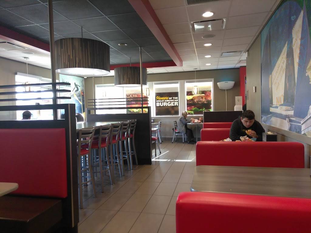 Carls Jr. | restaurant | 2301 N Oxnard Blvd, Oxnard, CA 93036, USA | 8054850202 OR +1 805-485-0202