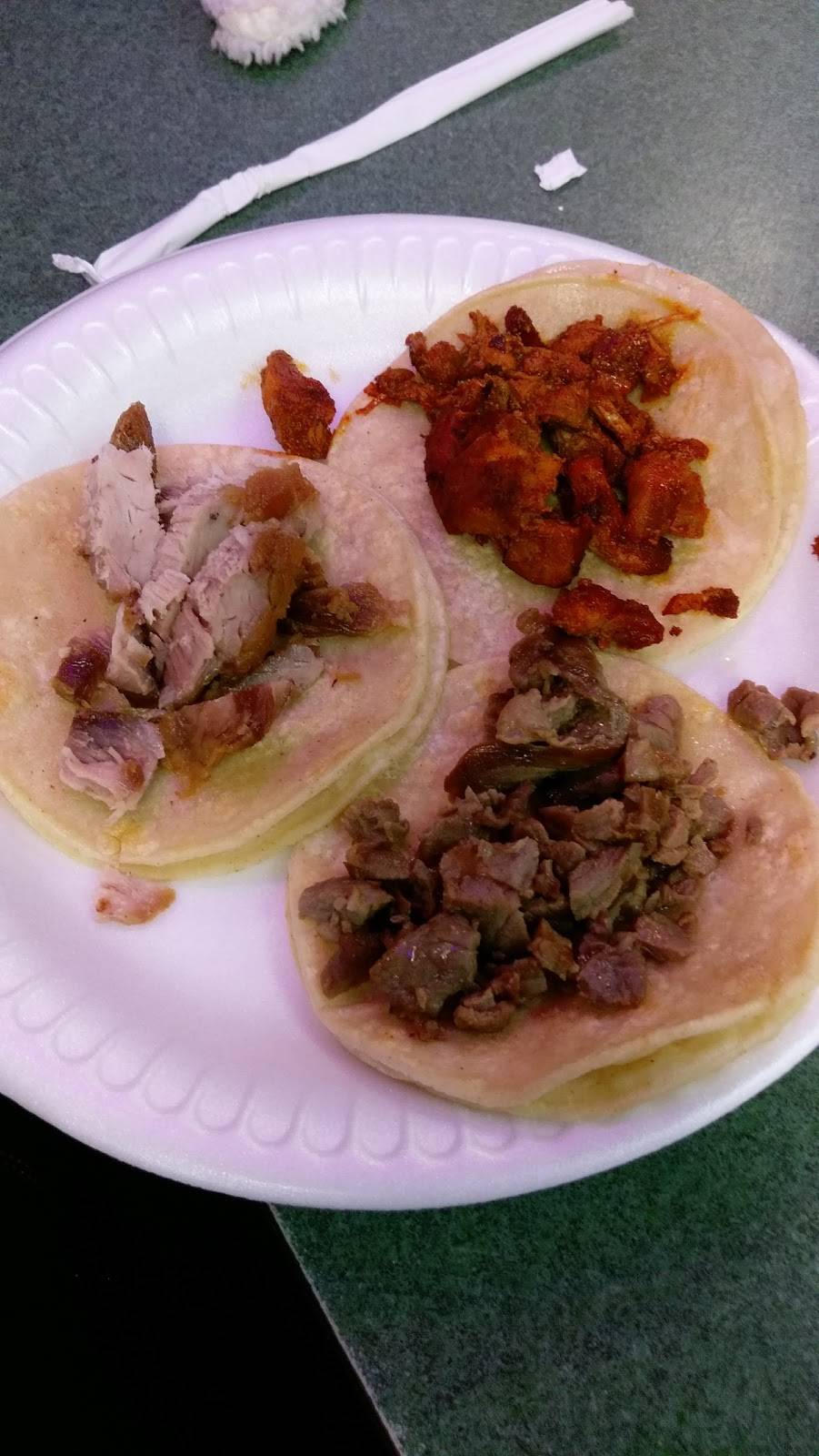 Taco Taqueria | restaurant | 3920 Lake Tahoe Blvd, South Lake Tahoe, CA 96150, USA | 5305423449 OR +1 530-542-3449