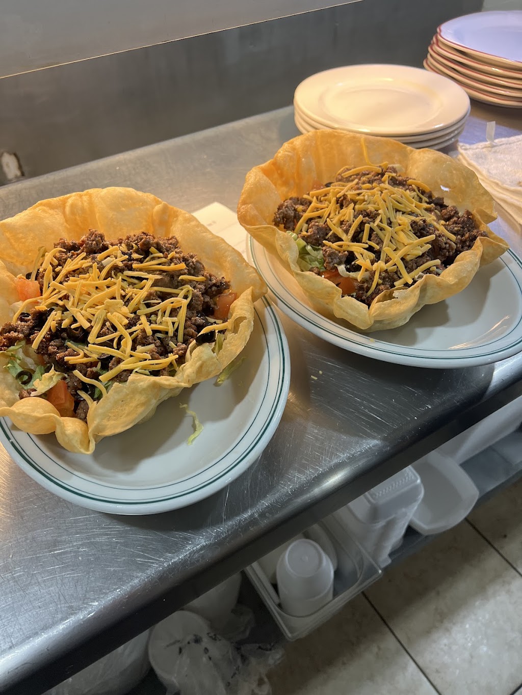 CHC Restaurant & Pizza | restaurant | 10941 Mahoning Ave, North Jackson, OH 44451, USA | 3305387480 OR +1 330-538-7480