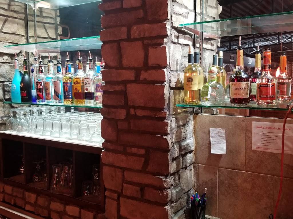 The Tigers Den | restaurant | 719 Jefferson St, Jefferson City, MO 65109, USA | 5732576171 OR +1 573-257-6171