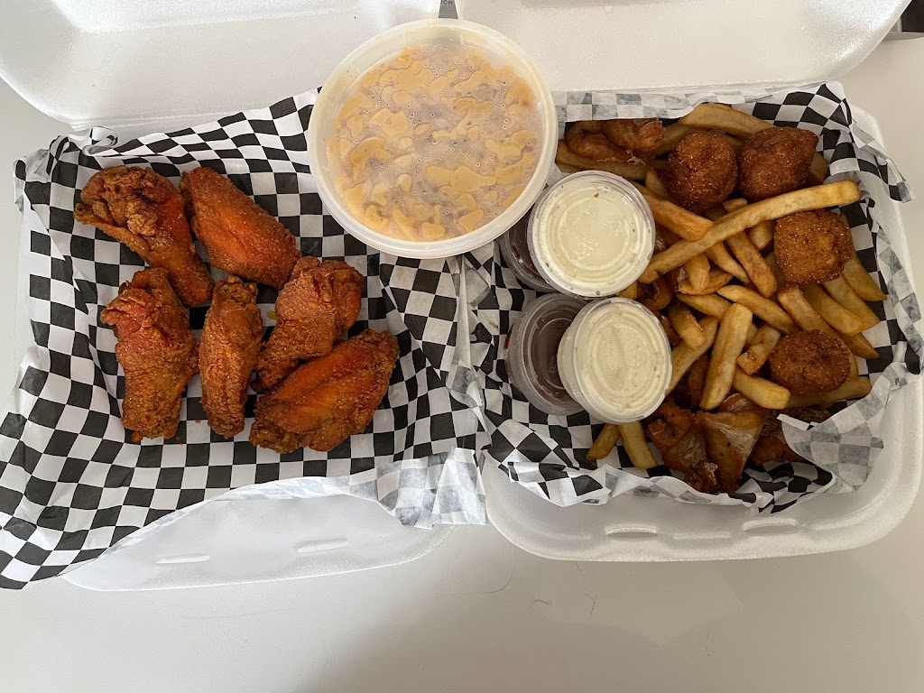 The Bird Box | restaurant | 1319 N Pinal Ave, Casa Grande, AZ 85122, USA | 5207881420 OR +1 520-788-1420