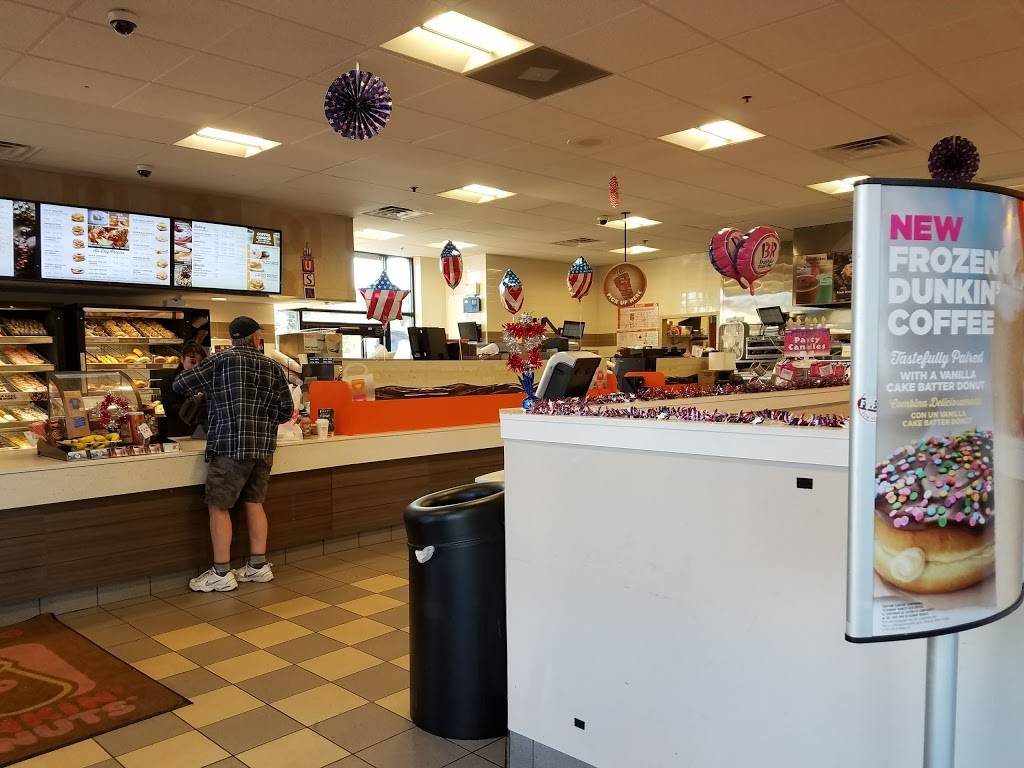 Dunkin | cafe | 2101 Sheridan Rd, Zion, IL 60099, USA | 8478722700 OR +1 847-872-2700