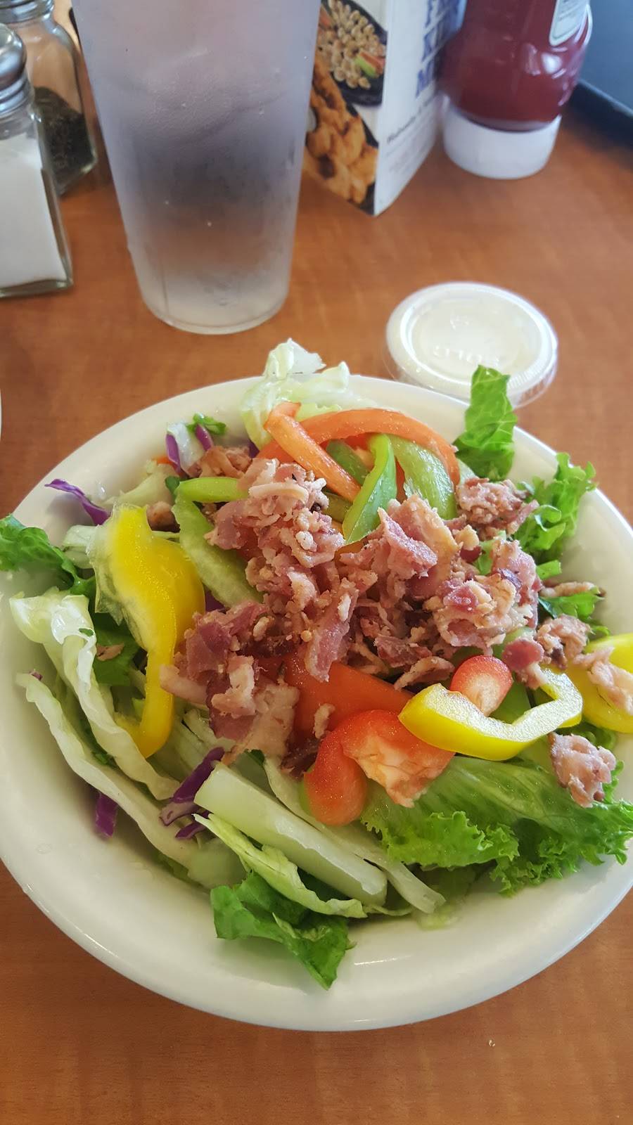 Lubys | restaurant | 11595 Fuqua St, Houston, TX 77034, USA | 2814819712 OR +1 281-481-9712