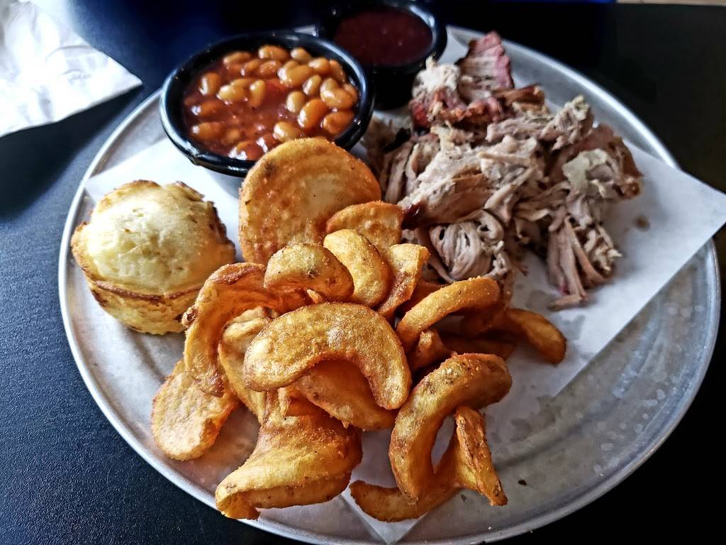 Rackz BBQ | restaurant | 5790 E Main St suite 140, Carmel, IN 46033, USA | 3176887290 OR +1 317-688-7290