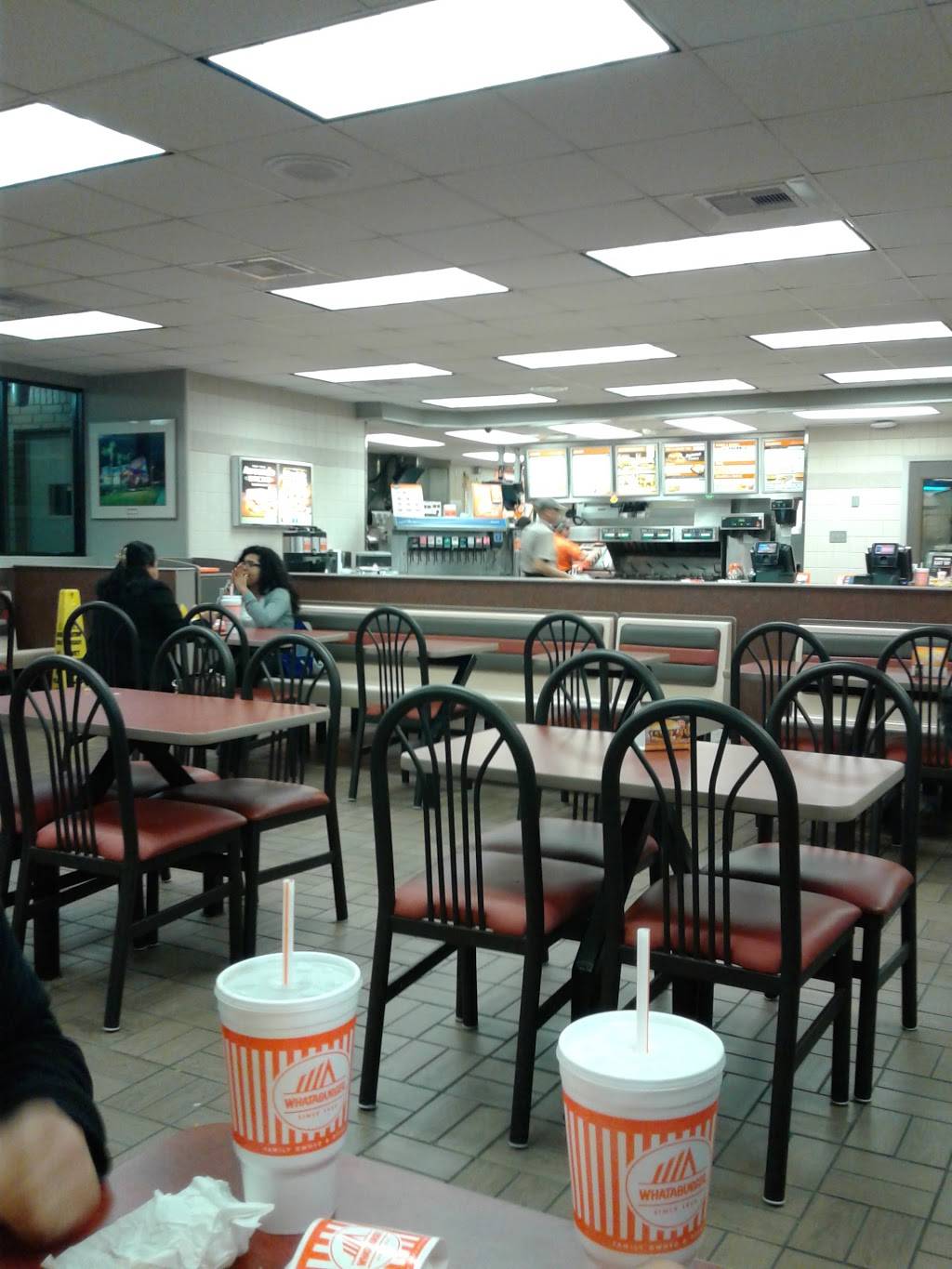 Whataburger | restaurant | 3636 N Main St, Houston, TX 77009, USA | 7138681581 OR +1 713-868-1581