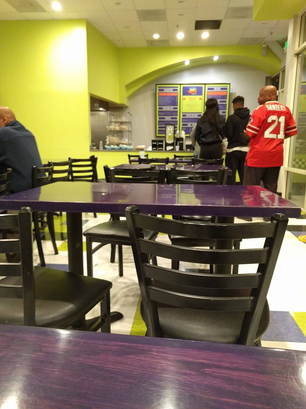 Iguanas Burritozilla | restaurant | 4848 San Felipe Rd, San Jose, CA 95135, USA | 6692663100 OR +1 669-266-3100