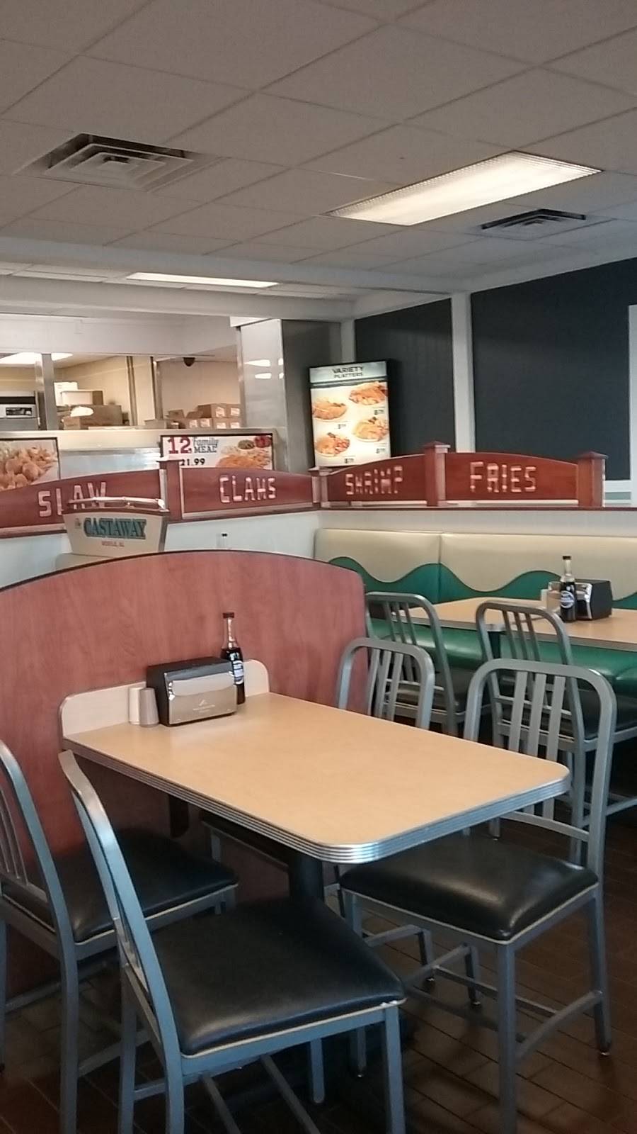 Long John Silvers | restaurant | 1015 S Green River Rd, Evansville, IN 47715, USA | 8124763662 OR +1 812-476-3662