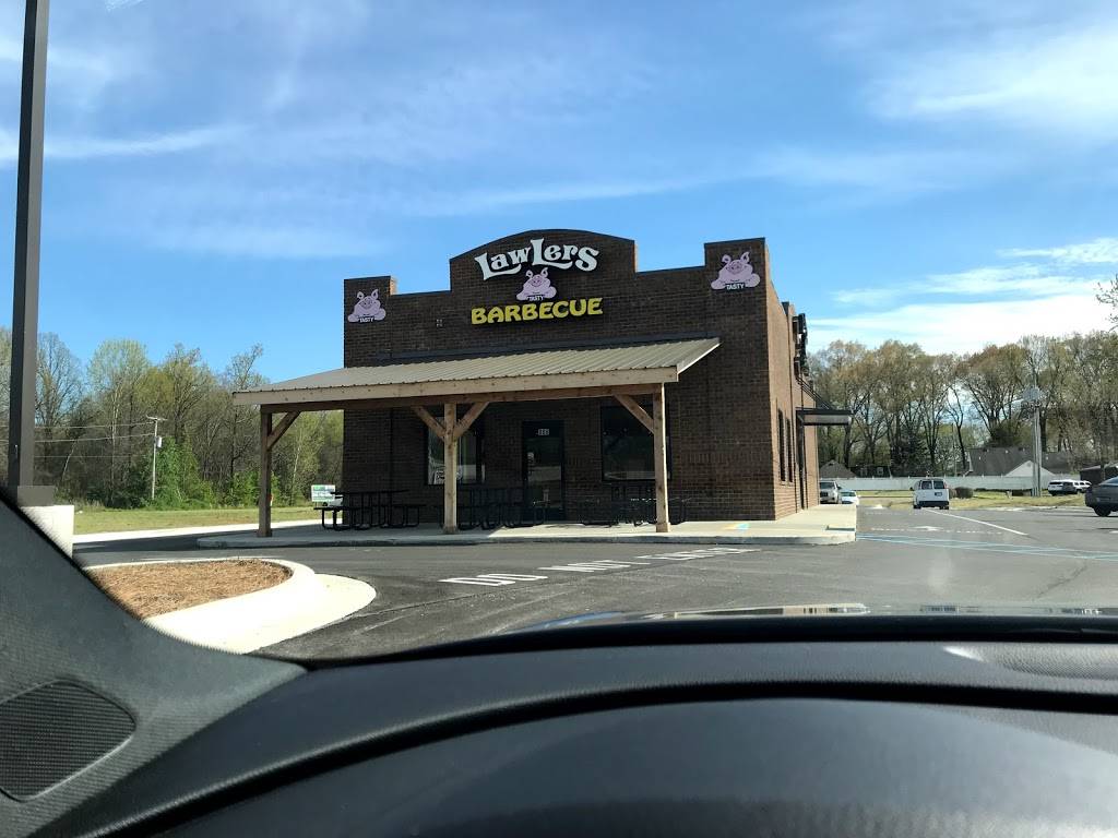 LawLers Barbecue | restaurant | 808 Avalon Ave, Muscle Shoals, AL 35661, USA | 2563207062 OR +1 256-320-7062