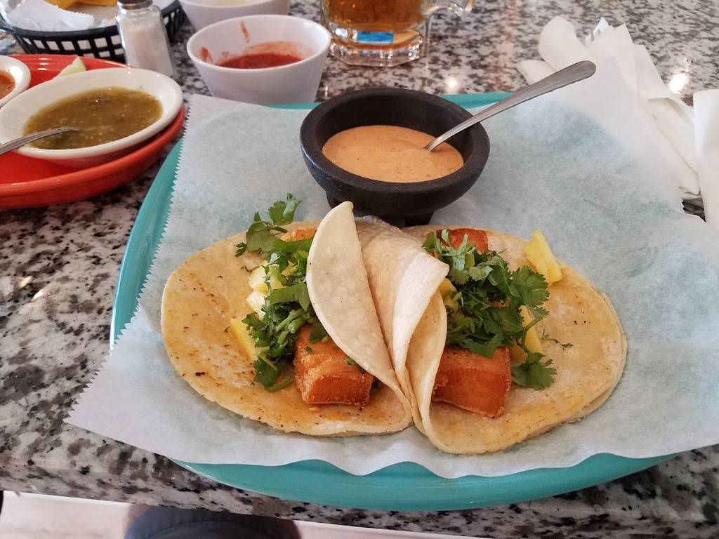 Grande Burrito Grill | restaurant | 138 Thalia Village Shoppes, Virginia Beach, VA 23452, USA | 7579621638 OR +1 757-962-1638