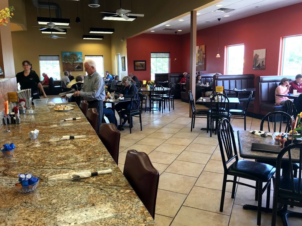 Livingstons | restaurant | 9747 E 21st St N, Wichita, KS 67206, USA | 3166860488 OR +1 316-686-0488