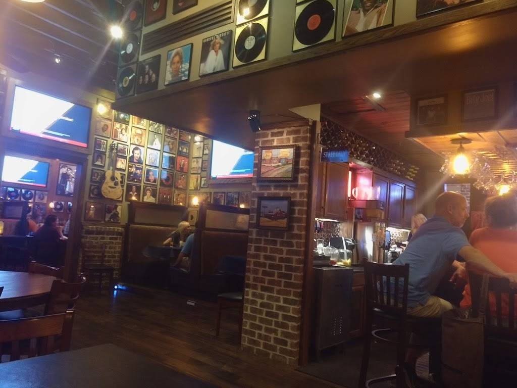 KC Steakhouse and Seafood | restaurant | 100 House-Carlson Dr, Batesville, MS 38606, USA | 6625630012 OR +1 662-563-0012