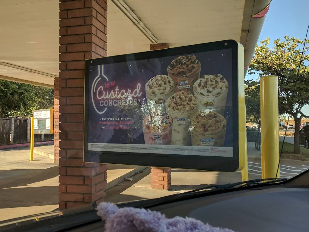 Sonic Drive-In | restaurant | 2910 State School Rd, Denton, TX 76210, USA | 9405651700 OR +1 940-565-1700