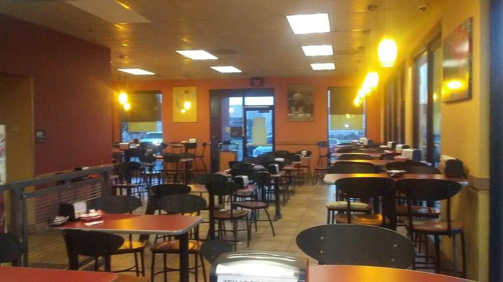 Jack in the Box | restaurant | 4565 Holt Blvd, Montclair, CA 91763, USA | 9094471214 OR +1 909-447-1214