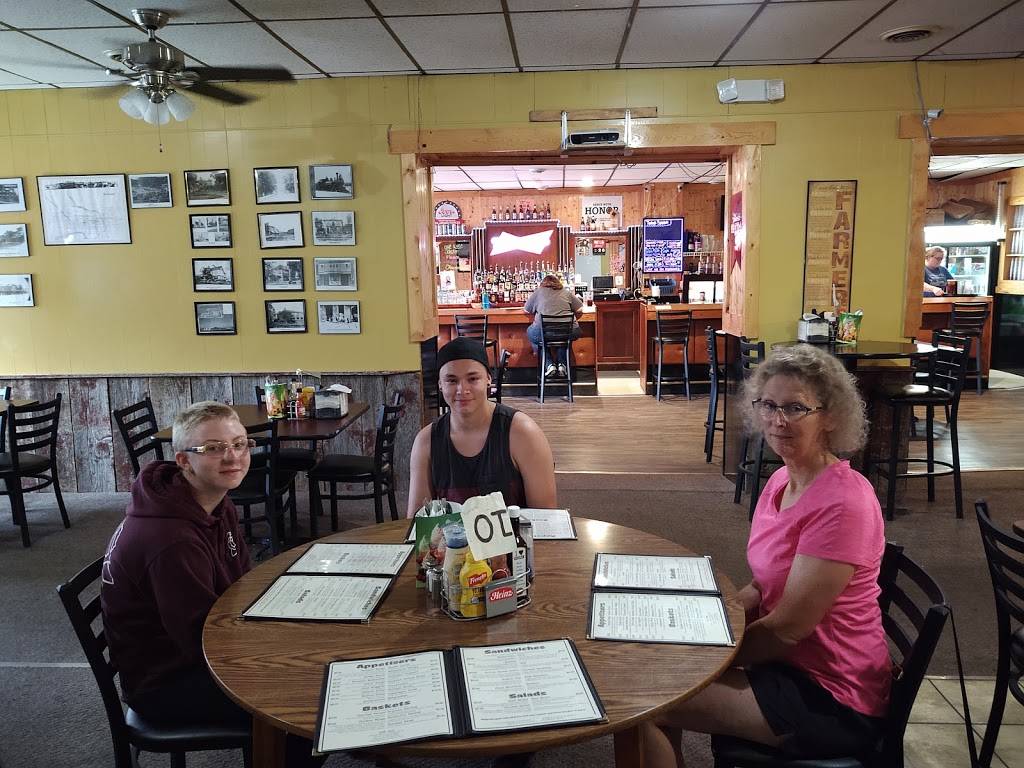 Rockfords on Main | restaurant | 129 W Main Ave, Rockford, IA 50468, USA | 6417562498 OR +1 641-756-2498