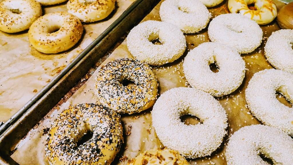The Bagel Shop | restaurant | 3800 N Mesa St # C2, El Paso, TX 79902, USA | 9155327070 OR +1 915-532-7070