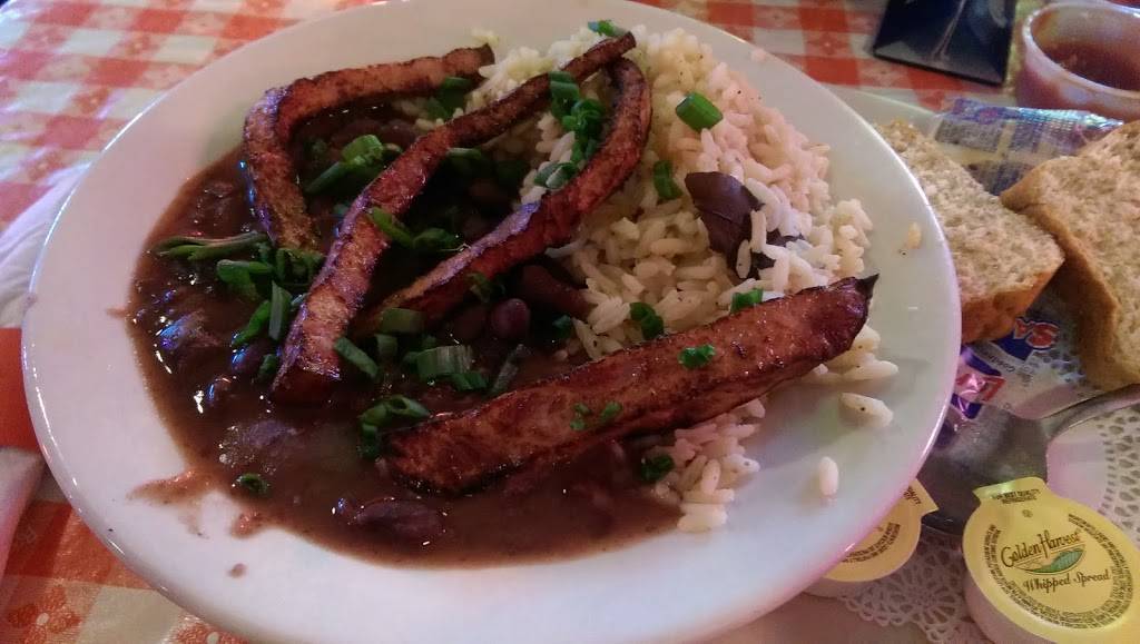 Catfish Charlies | restaurant | 5830 McArdle Rd #12, Corpus Christi, TX 78412, USA | 3619930363 OR +1 361-993-0363