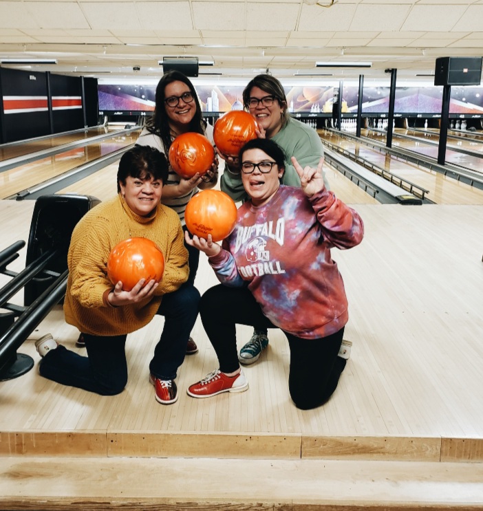 AMF Empire Lanes | restaurant | 2400 Empire Blvd, Webster, NY 14580, USA | 5856712556 OR +1 585-671-2556