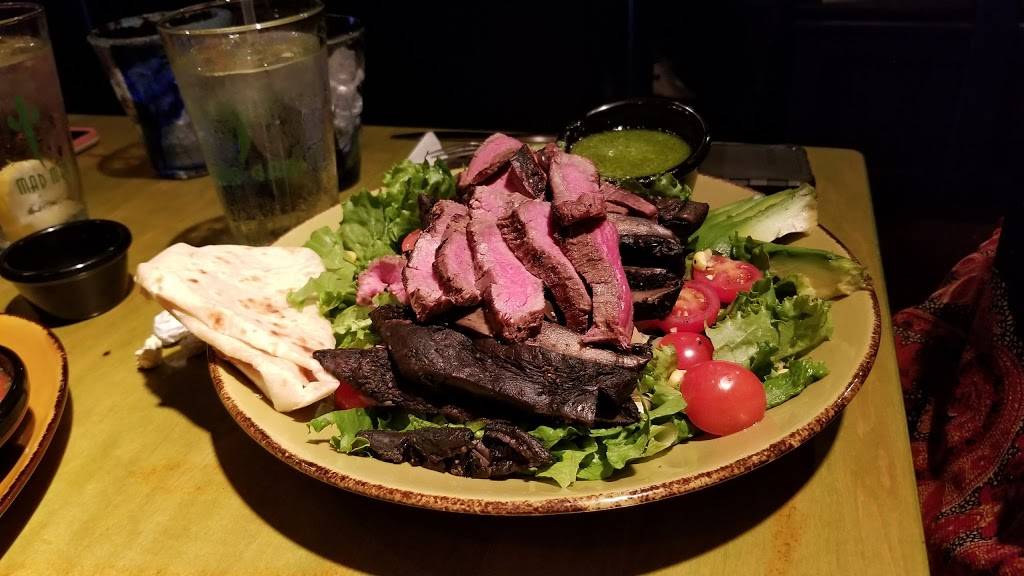 Mad Mex | restaurant | 2 Robinson Plaza, Pittsburgh, PA 15205, USA | 4124945656 OR +1 412-494-5656