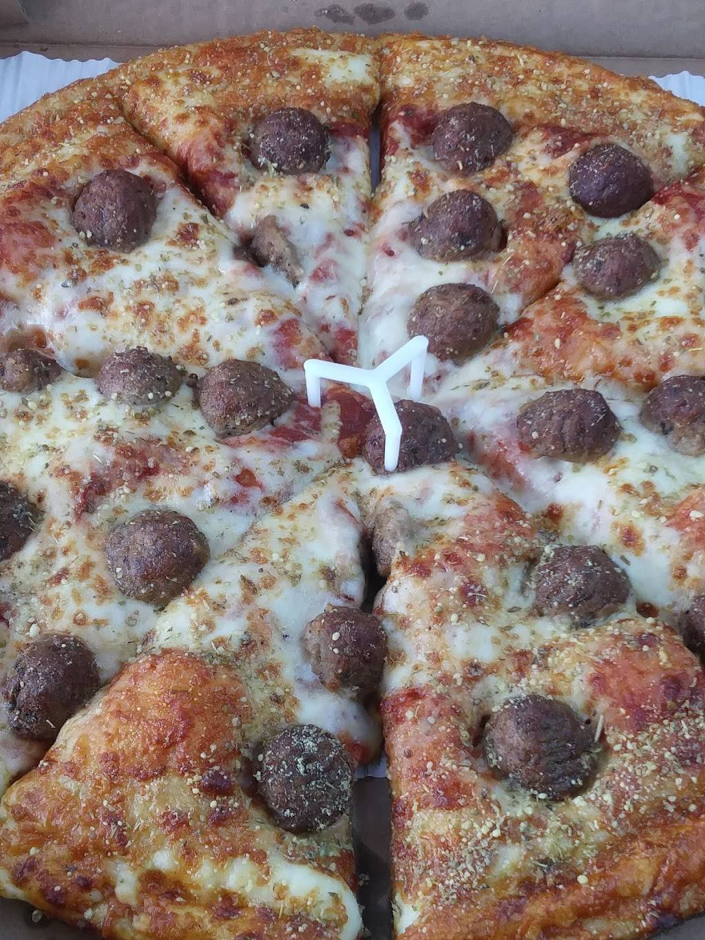 Pizza Hut | meal takeaway | 507 Main St, Saco, ME 04072, USA | 2072849794 OR +1 207-284-9794