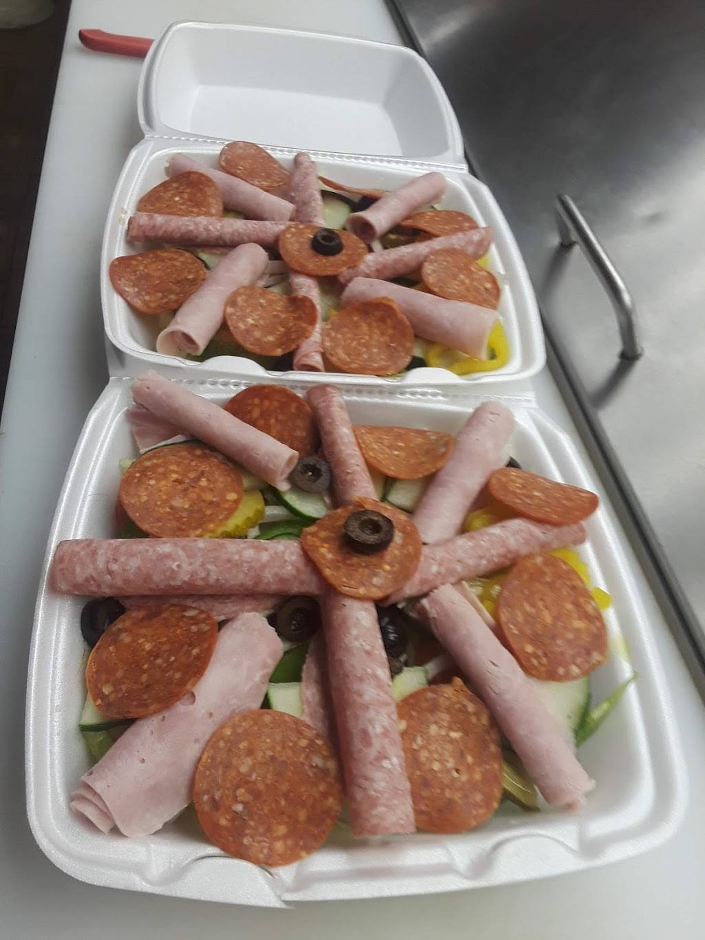 Sams Bidinos Pizza | restaurant | 67 Pond St, Ashland, MA 01721, USA | 5088723003 OR +1 508-872-3003