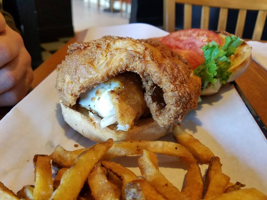 Springvale Publick House | restaurant | 481 Main St C, Springvale, ME 04083, USA | 2078504677 OR +1 207-850-4677