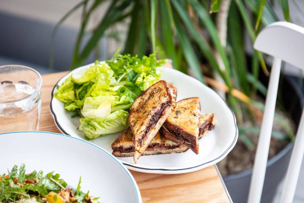 A Summer Day Café | restaurant | 109 W Broadway, New York, NY 10013, USA | 6468820420 OR +1 646-882-0420