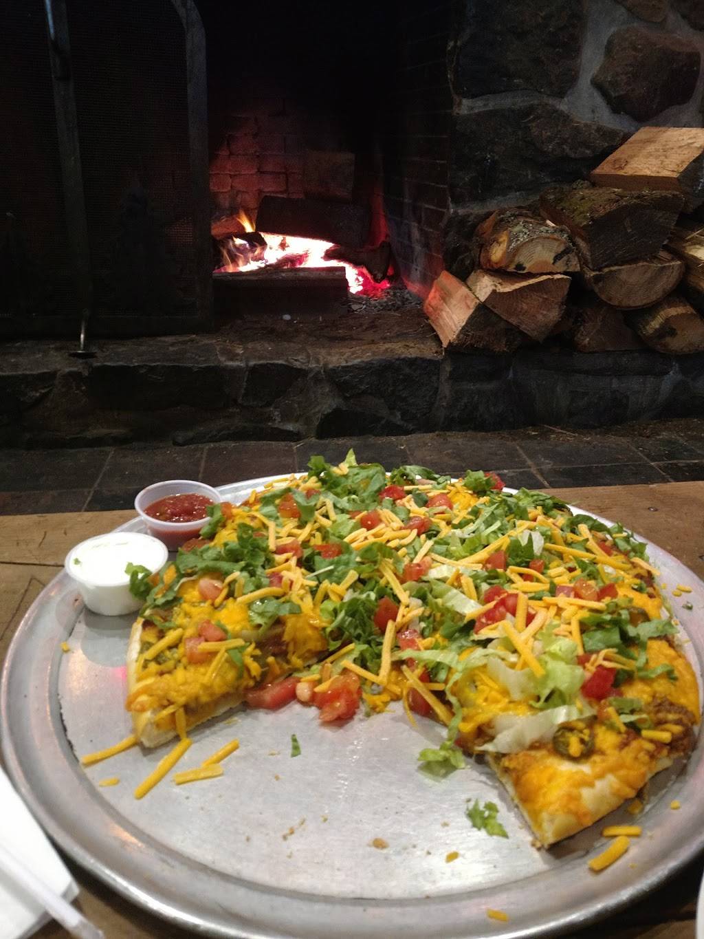 Paolas Pizza and Sports Bar | restaurant | 38015 US-26, Sandy, OR 97055, USA | 5036688058 OR +1 503-668-8058