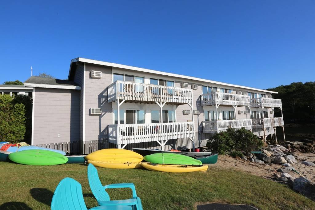 Smuggler’s Cove Inn | restaurant | 727 Ocean Point Rd, East Boothbay, ME 04544, USA | 2076332800 OR +1 207-633-2800