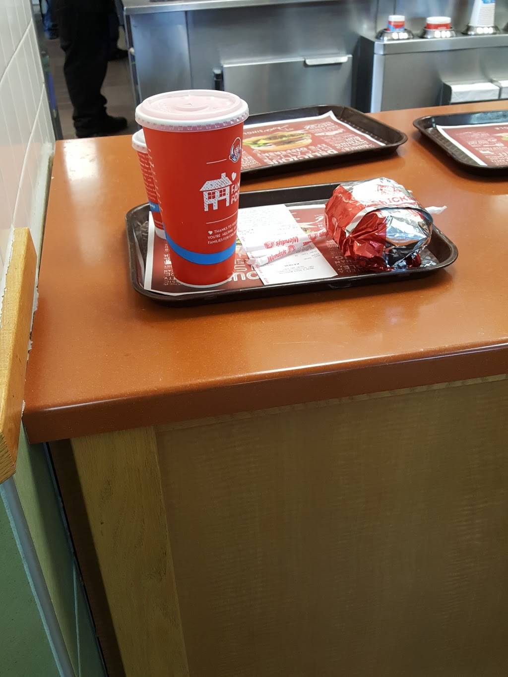 Wendys | restaurant | 1061 Collinsville Crossing, Collinsville, IL 62234, USA | 6183433767 OR +1 618-343-3767