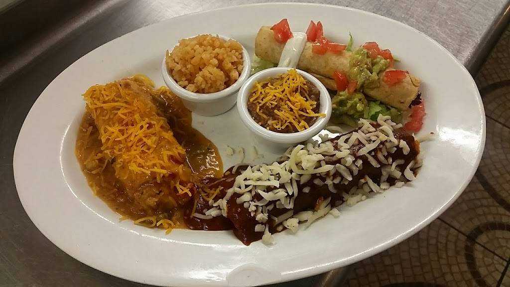 Tradicion Bar & Grill & Event Center | restaurant | 8383 Rosemary St, Commerce City, CO 80022, USA | 7203794532 OR +1 720-379-4532