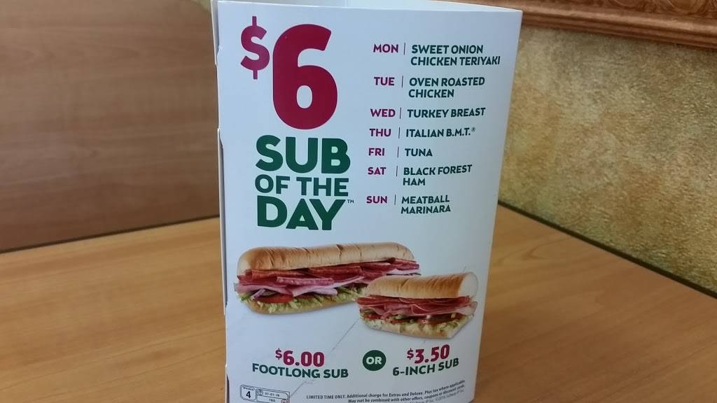 Subway Restaurants | restaurant | Contra Costa Center, 3116 Oak Rd f, Walnut Creek, CA 94597, USA | 9259302954 OR +1 925-930-2954